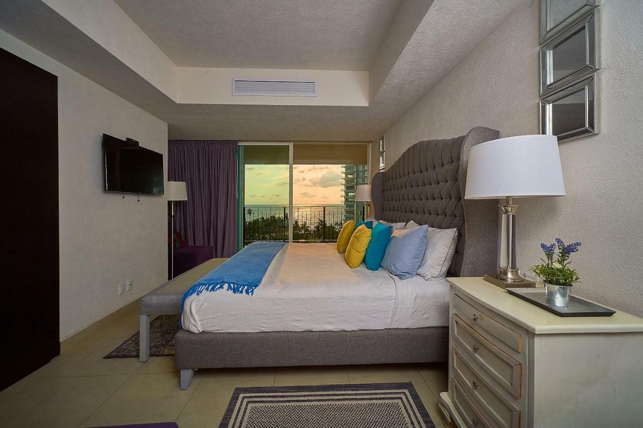 Luxury Ocean View One Bedroom Two Bathrooms Puerto Vallarta Exterior foto